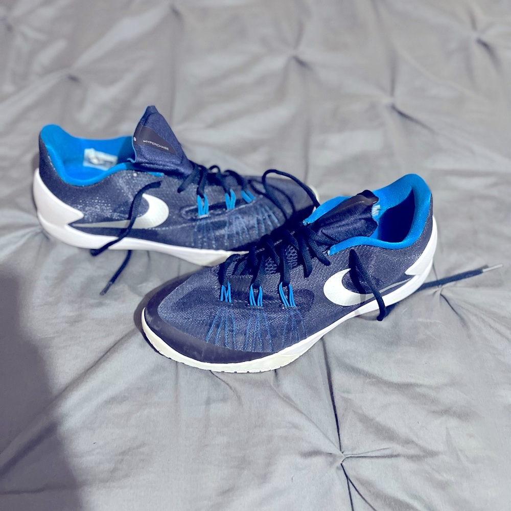 Men’s Nike Hyper Chase basketball Shoes